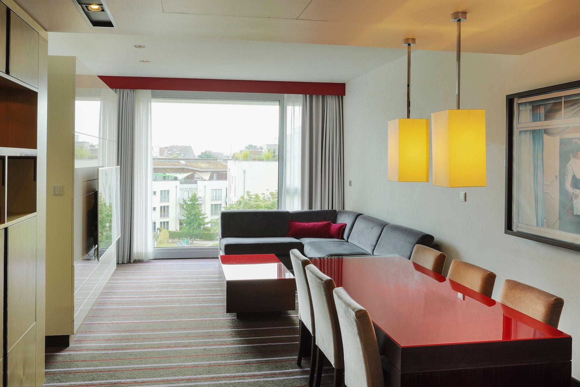 فندق فندق راديسون بلو ميديا ميناء دوسلدورف المظهر الخارجي الصورة
